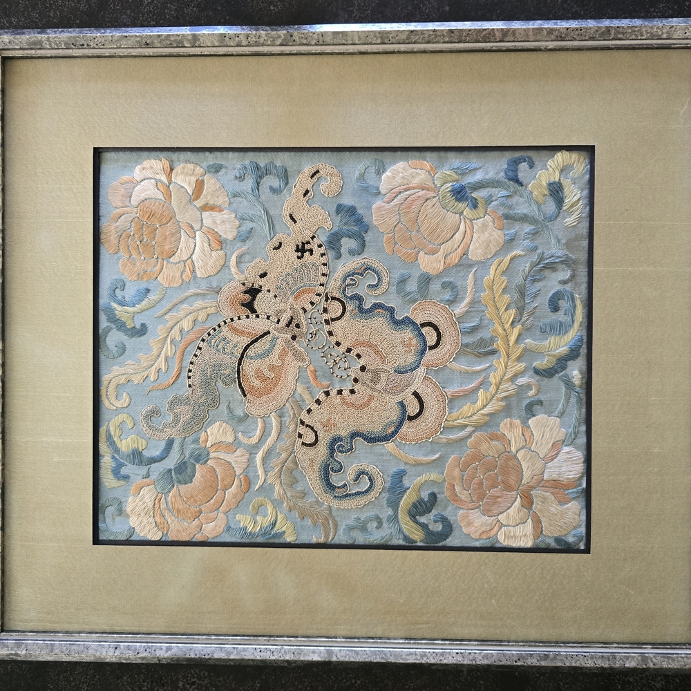 Early 20th Century Embroidery Silk Panel With Forbidden Stitch - Picture 15 of 15
